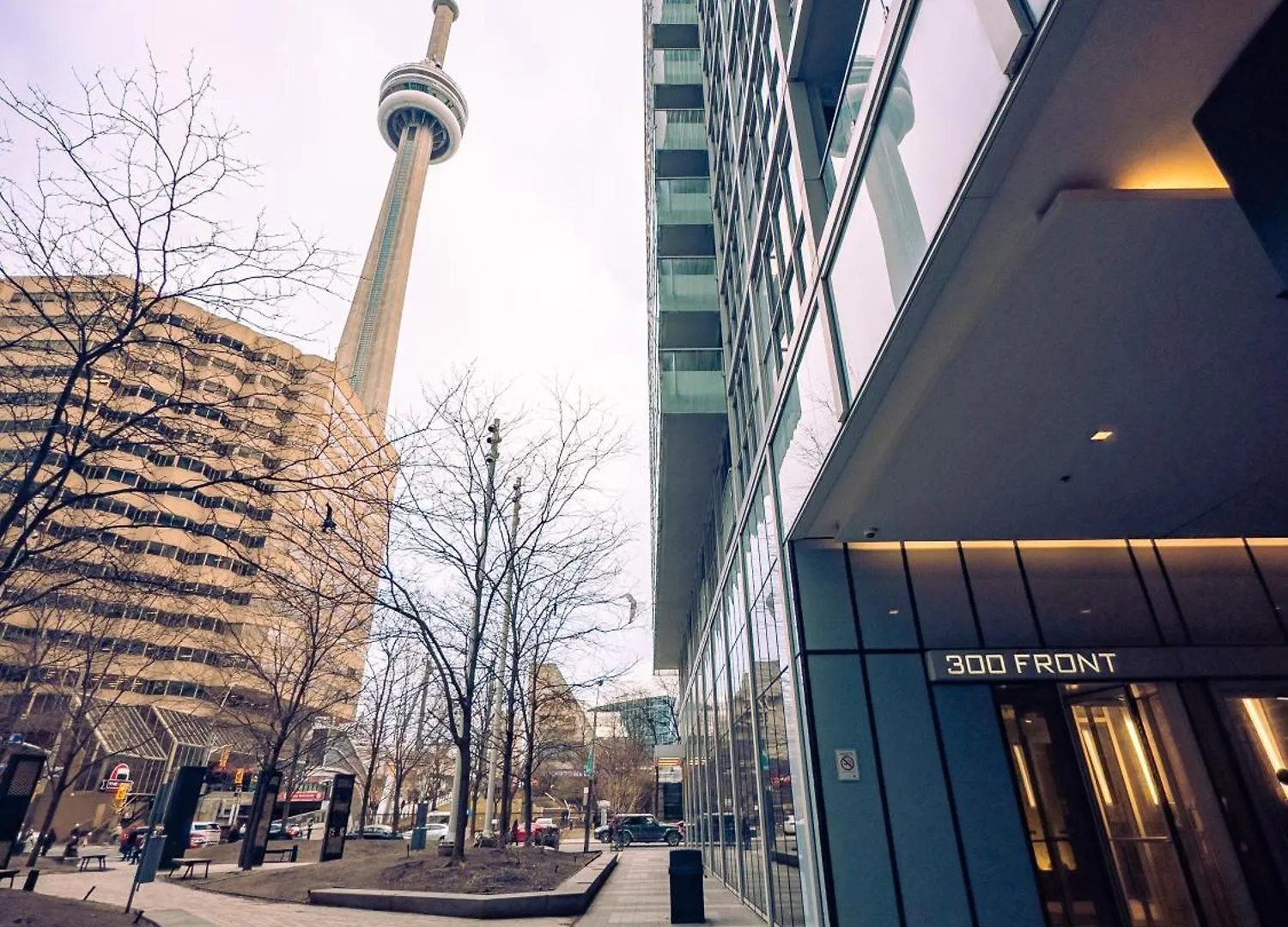 300 Front Suites - Two Beds With Free Parking Toronto 0*,